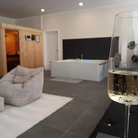 Luxus-apartment Champagner & Apartman Herford